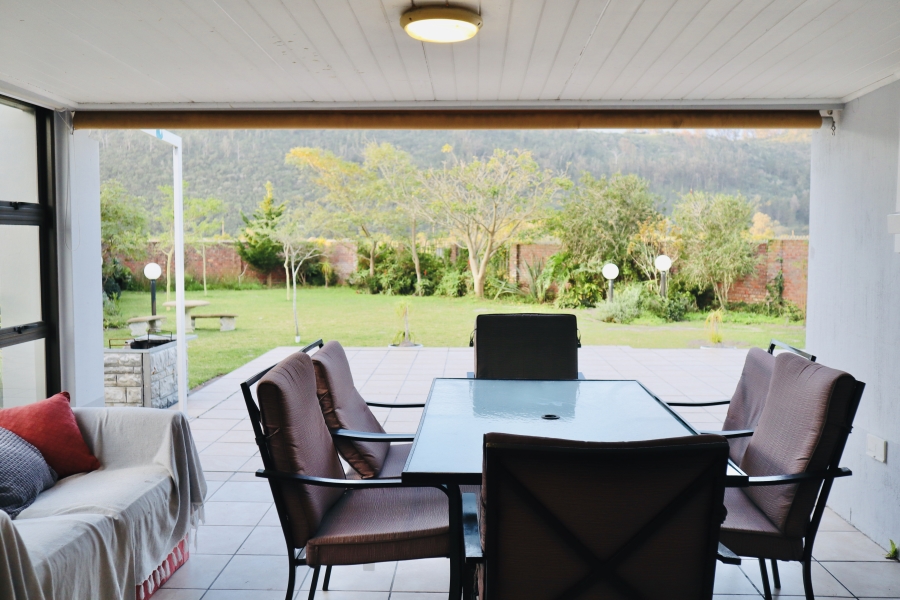 3 Bedroom Property for Sale in The Island Western Cape